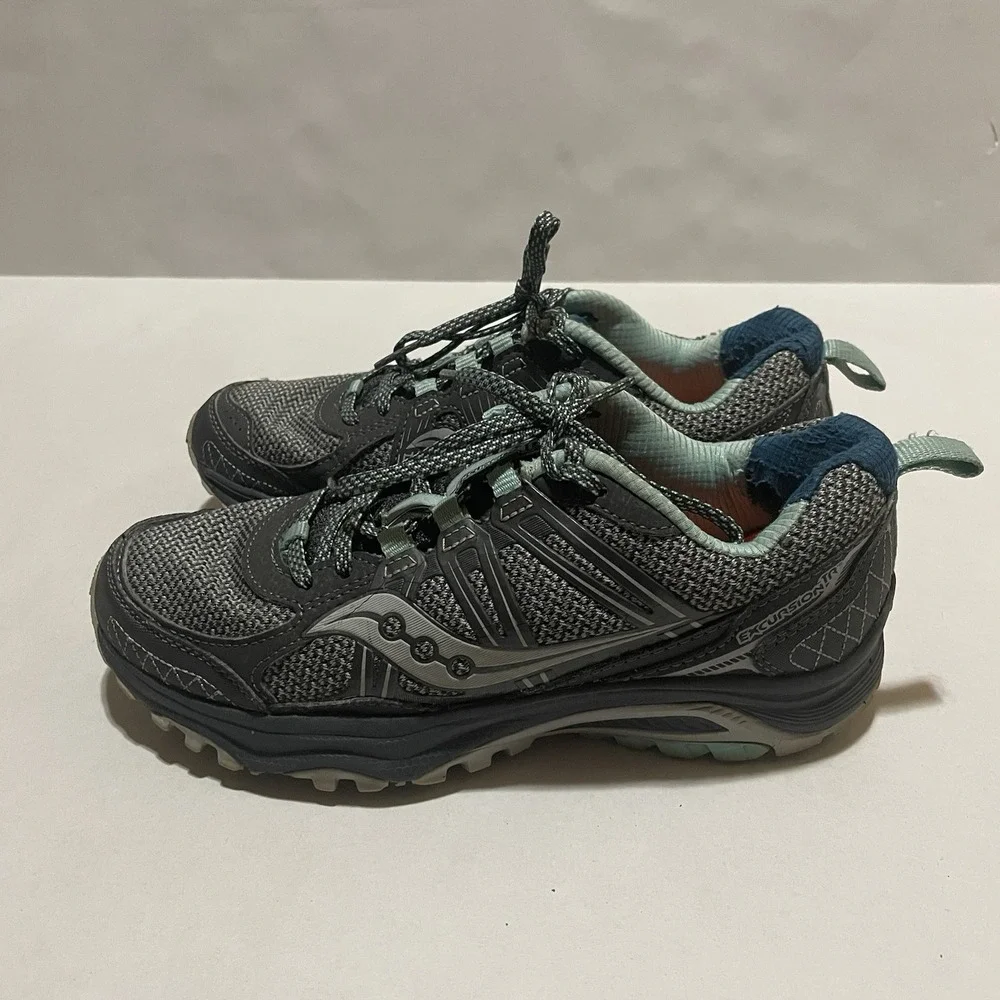 Saucony‎ Women's Running Shoes Grid Excursion TR10 GrayTrail S15322-2 Size 6